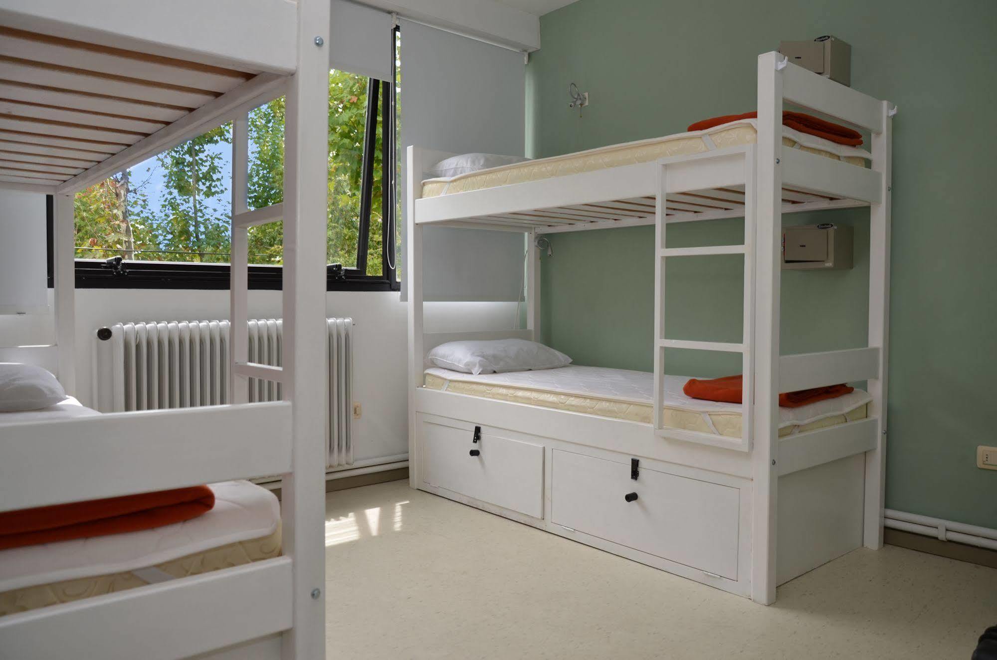 Hostel & Suites Del Rio 科洛尼亚-德尔萨克拉门托 外观 照片